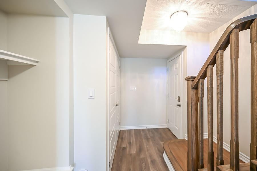 104 Frost Crt