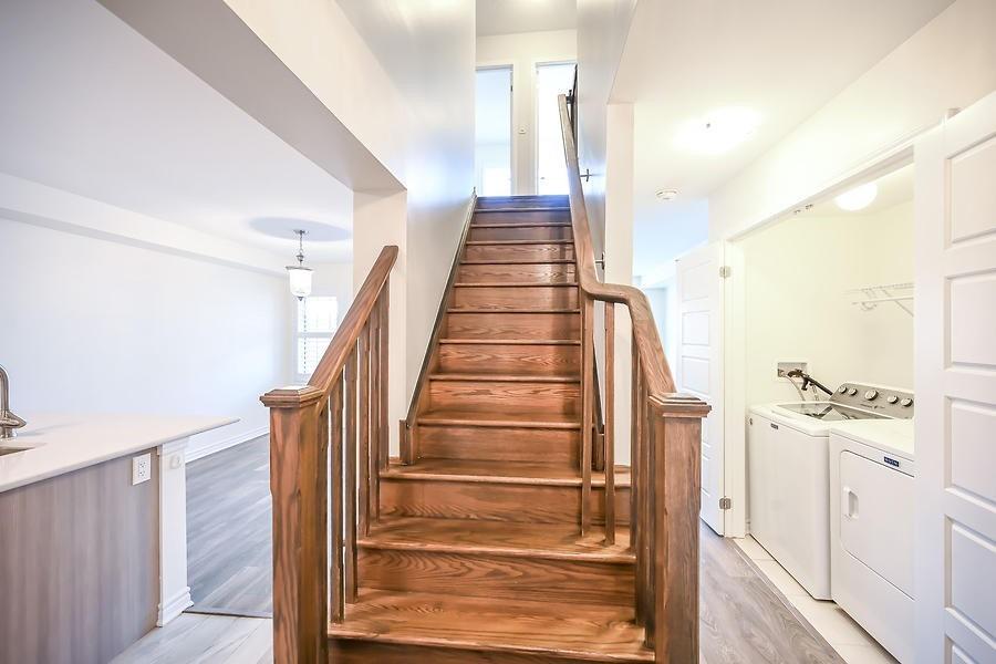 104 Frost Crt