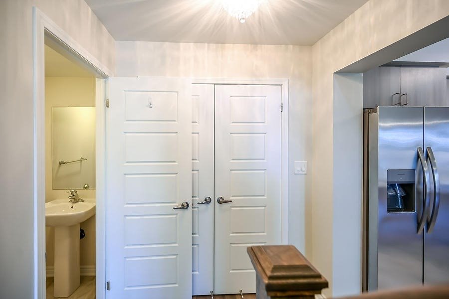 104 Frost Crt