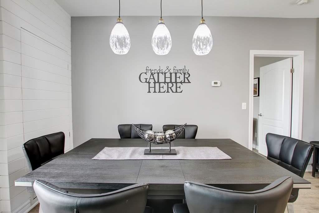 1370 Costigan Rd, #304