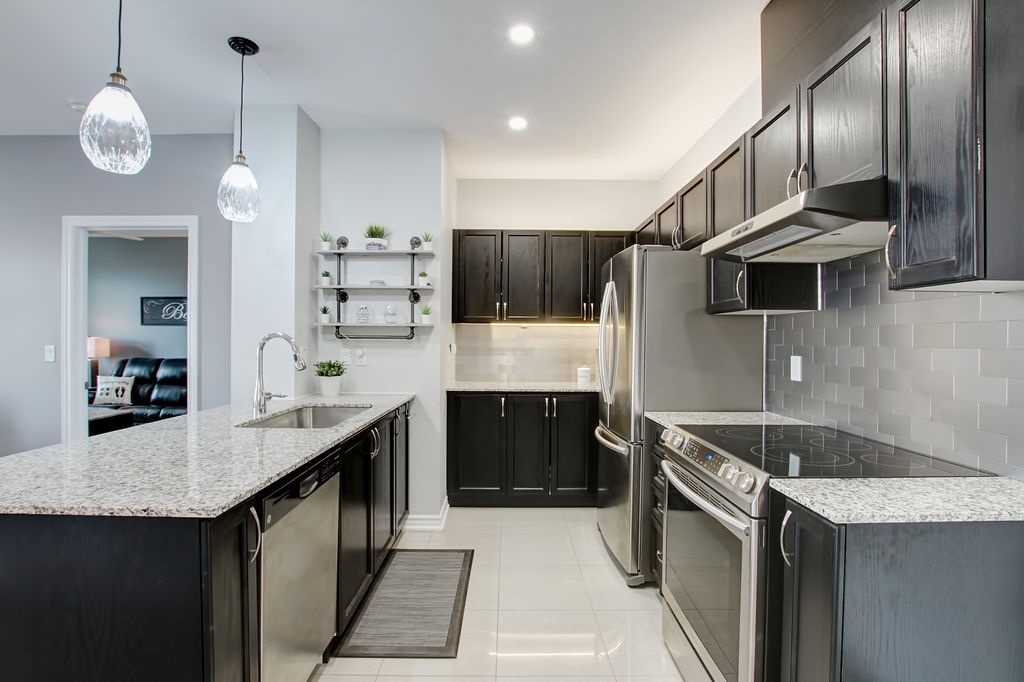 1370 Costigan Rd, #304