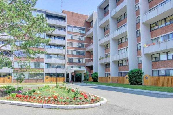 2121 Roche Crt, Mississauga