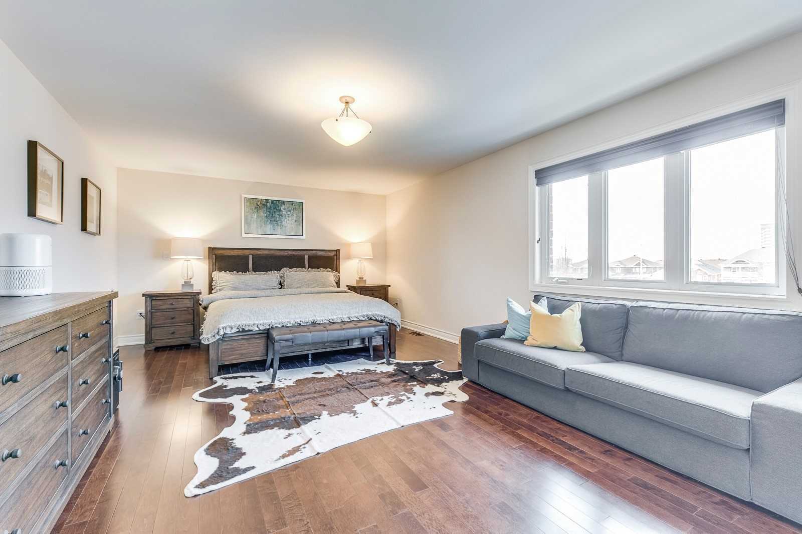 2492 Chaplin Rd