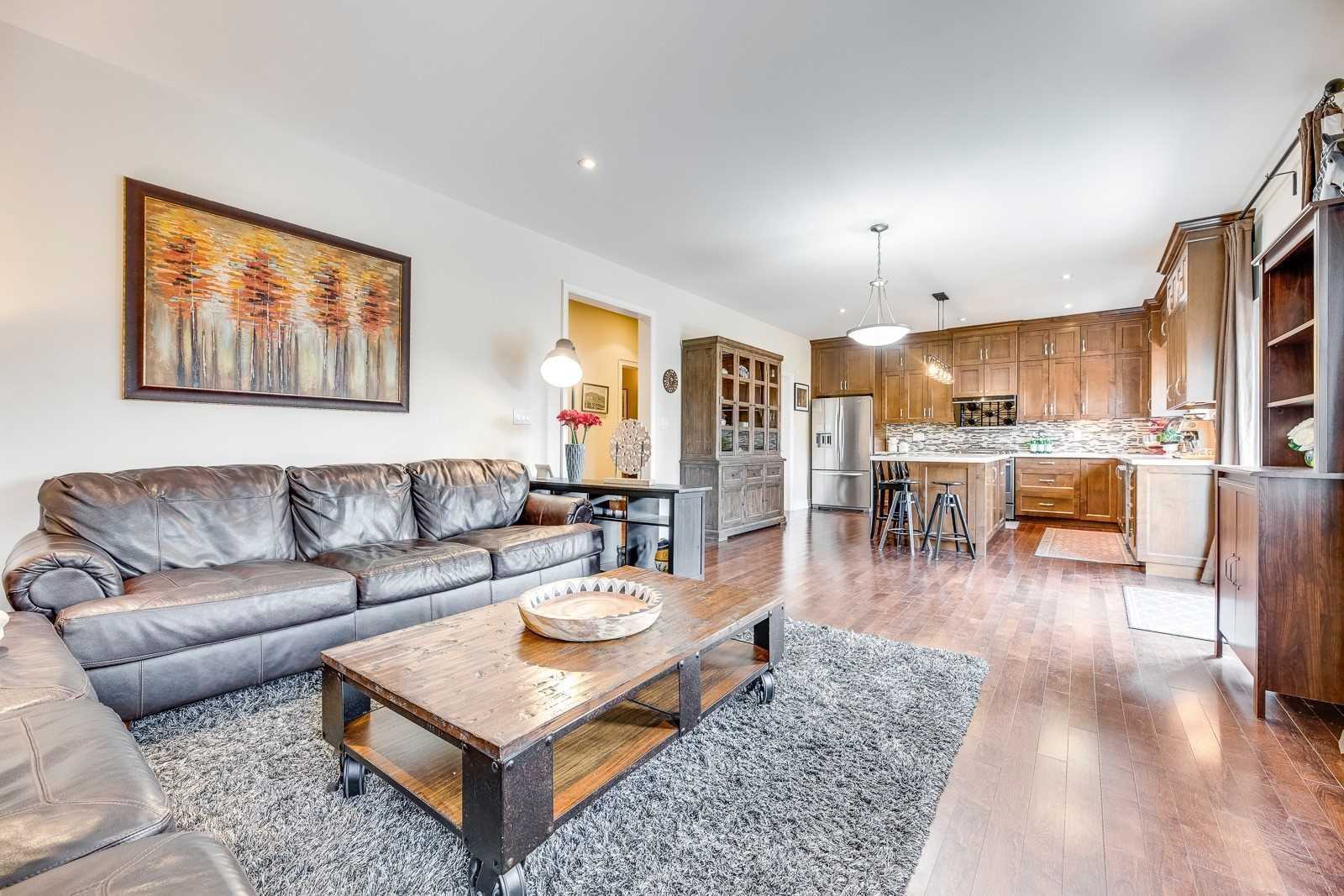 2492 Chaplin Rd