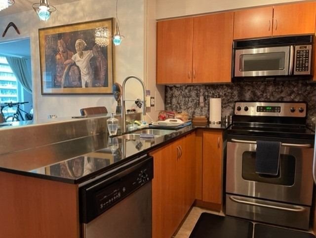 185 Legion Rd N, #1212