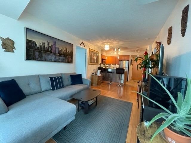 185 Legion Rd N, #1212