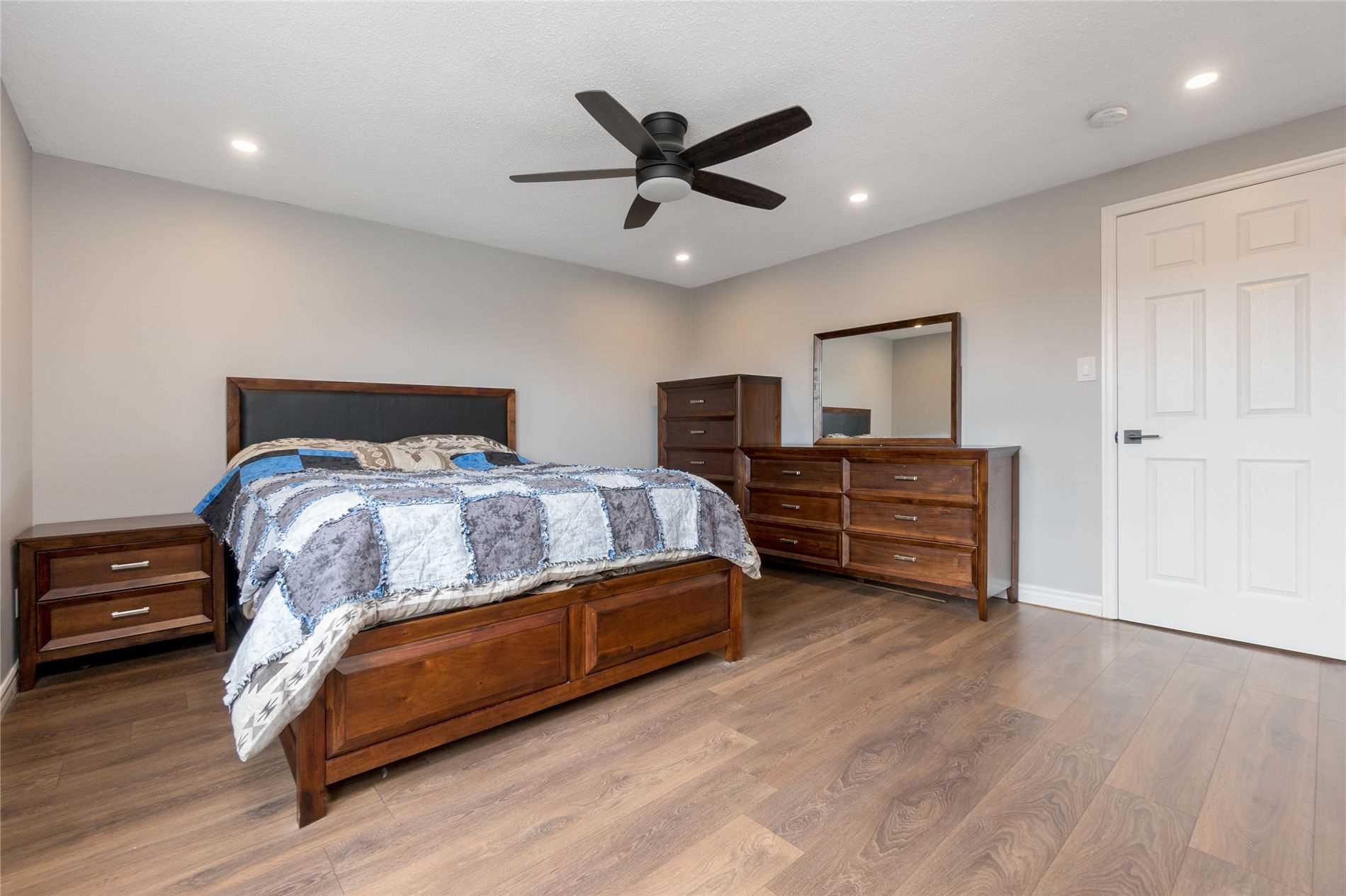Listing W5559604 - Large Photo # 19