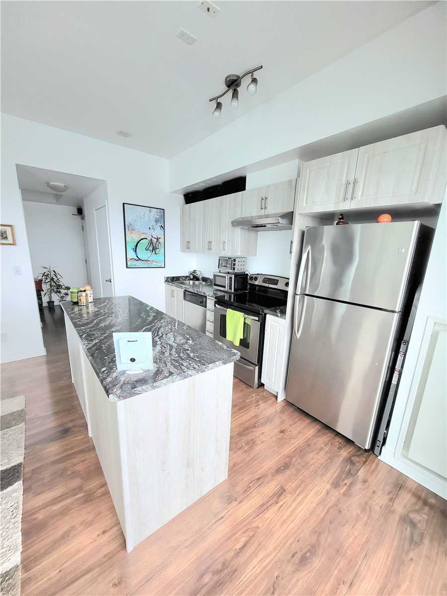155 Legion Rd N, #Ph-2913