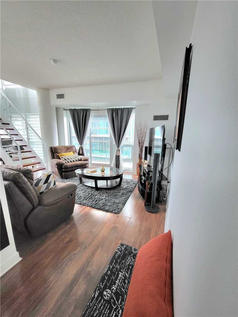 155 Legion Rd N, #Ph-2913