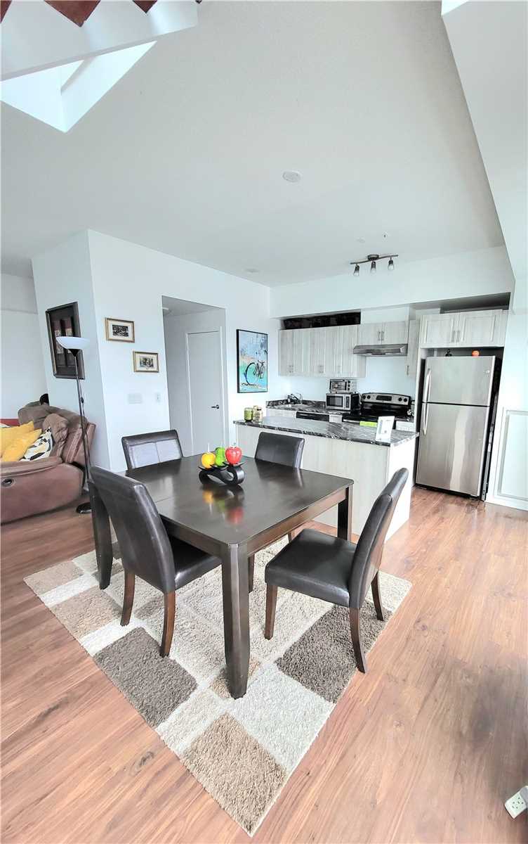 155 Legion Rd N, #Ph-2913