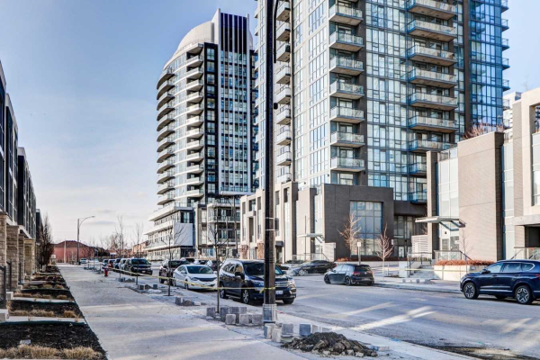 5033 Four Springs Ave, Mississauga