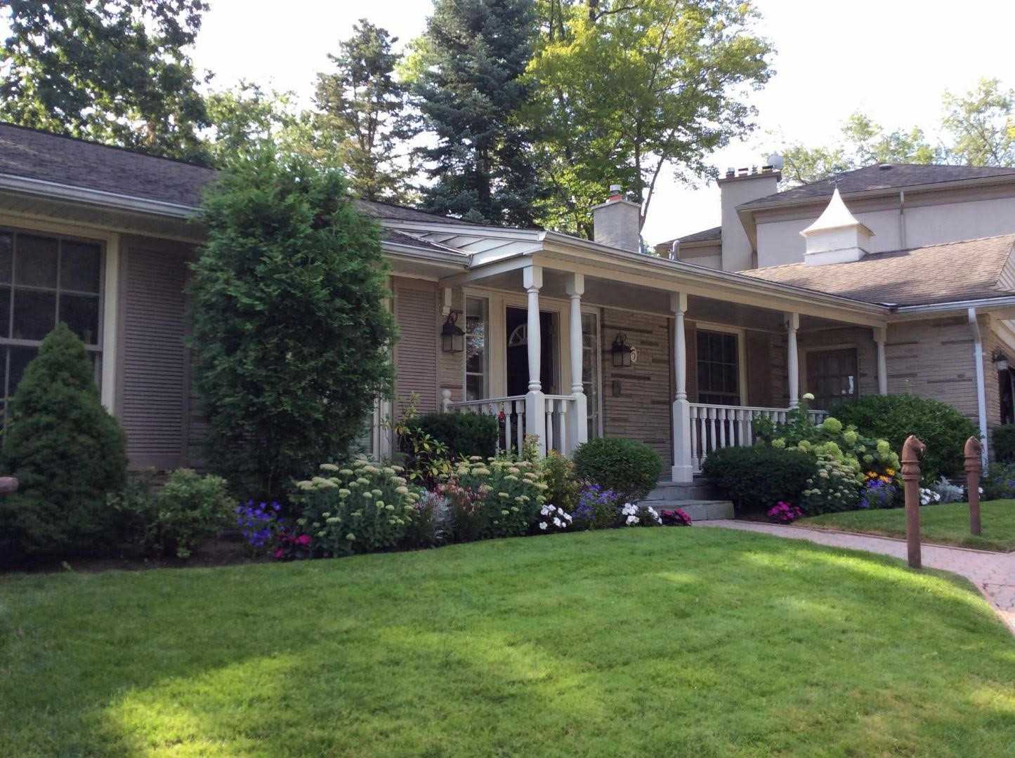Listing W5562150 - Large Photo # 1