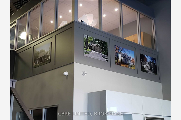 550 Speers Rd, Oakville