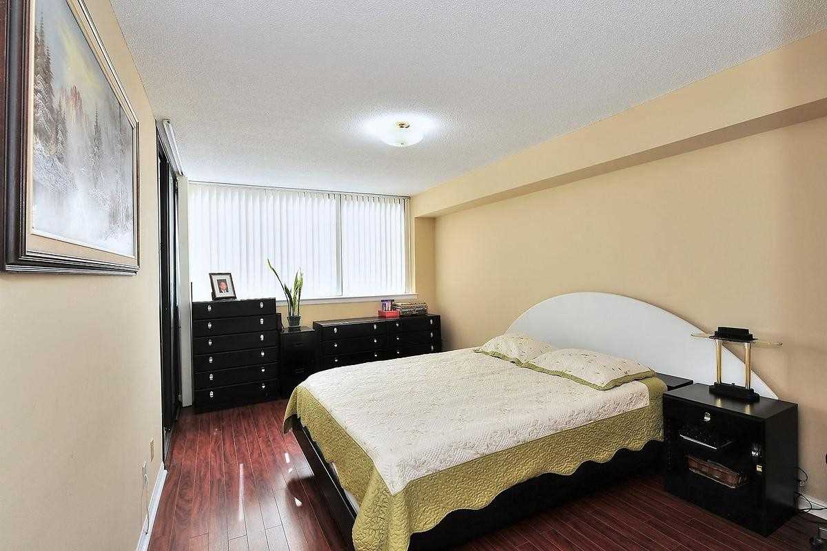 40 Richview Rd, #1606