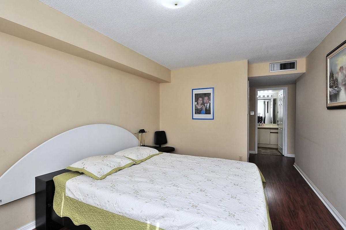 40 Richview Rd, #1606