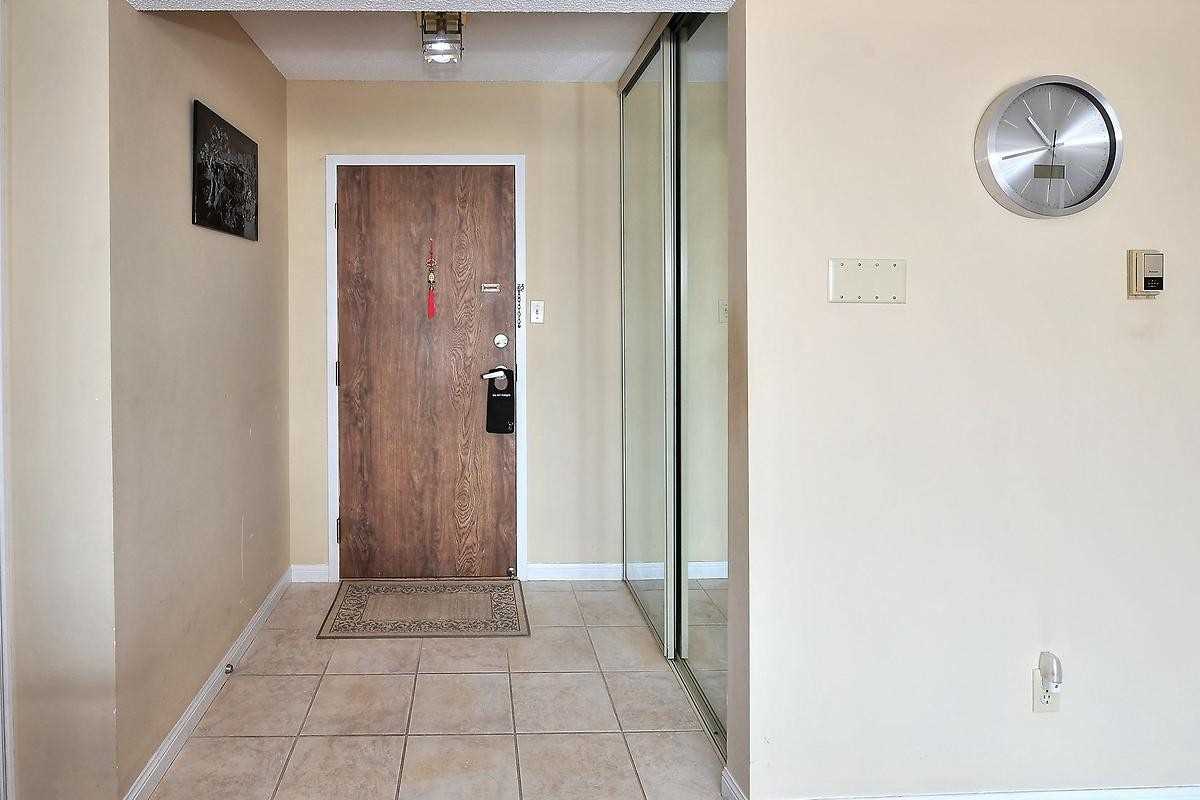 40 Richview Rd, #1606