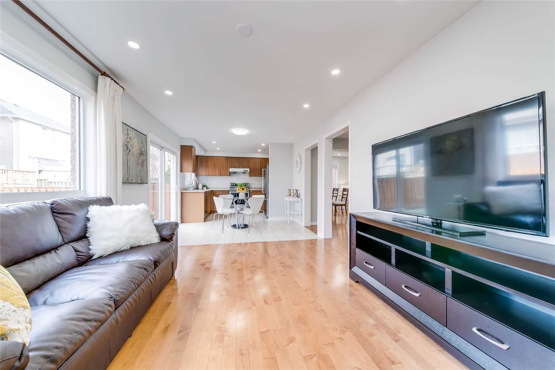 3036 Abernathy Way