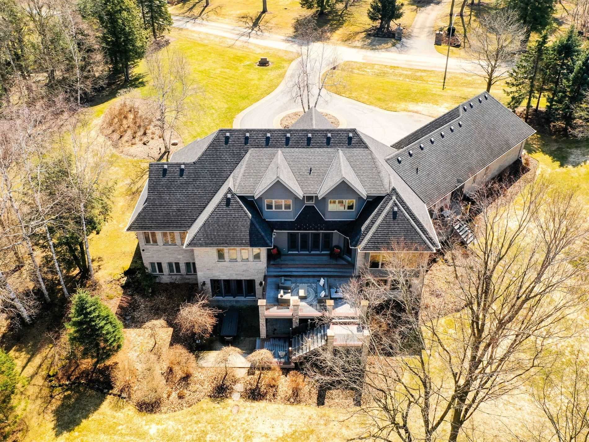 15 Turtle Lake Dr
