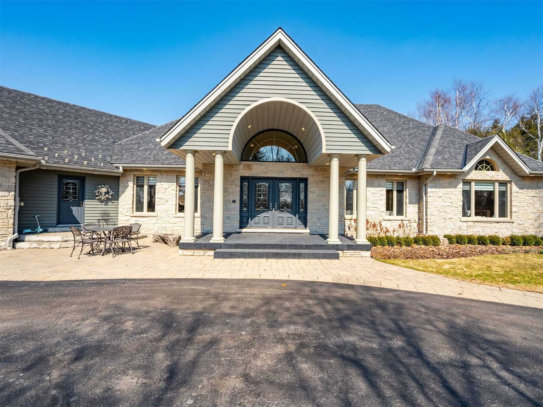 15 Turtle Lake Dr