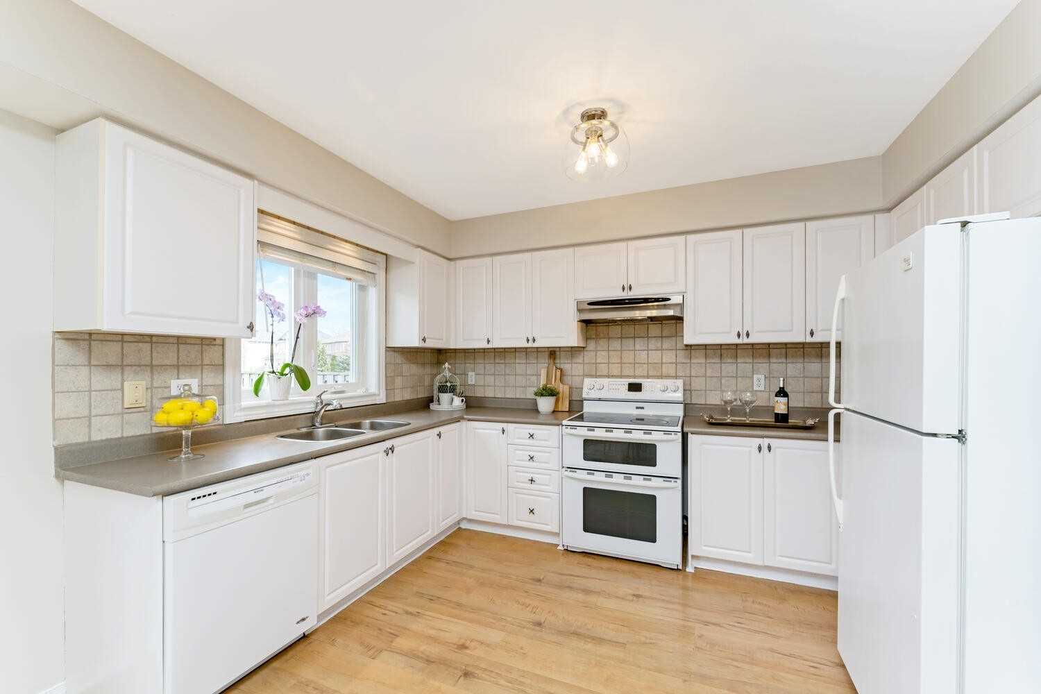 2147 Village Squire Lane
