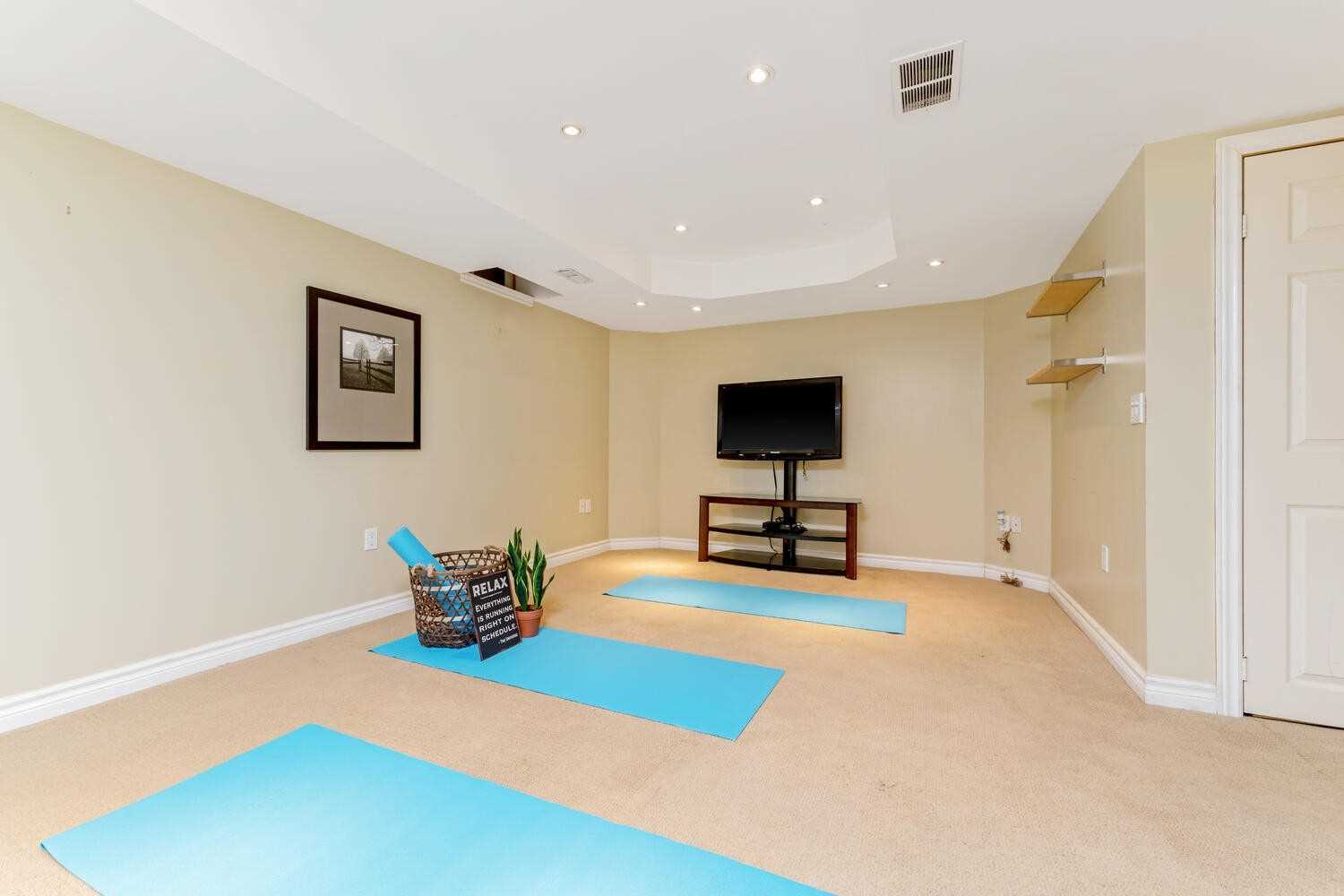 2147 Village Squire Lane