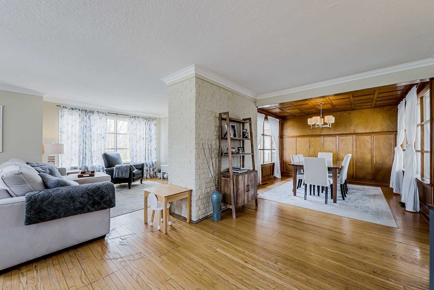 402 Macdonald Rd