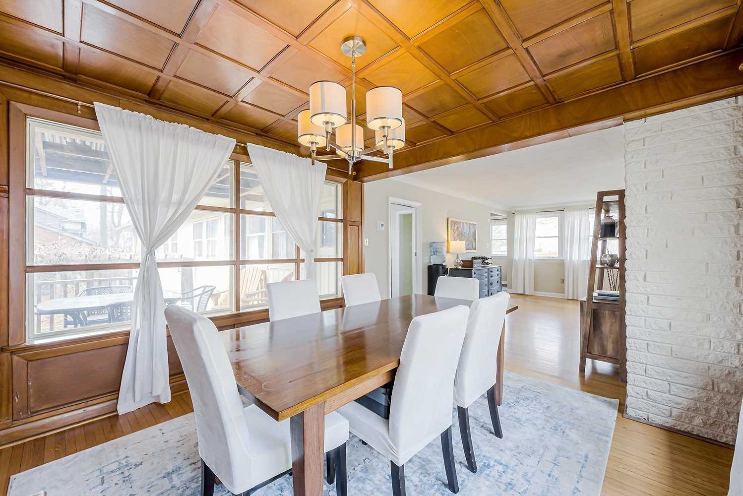 402 Macdonald Rd