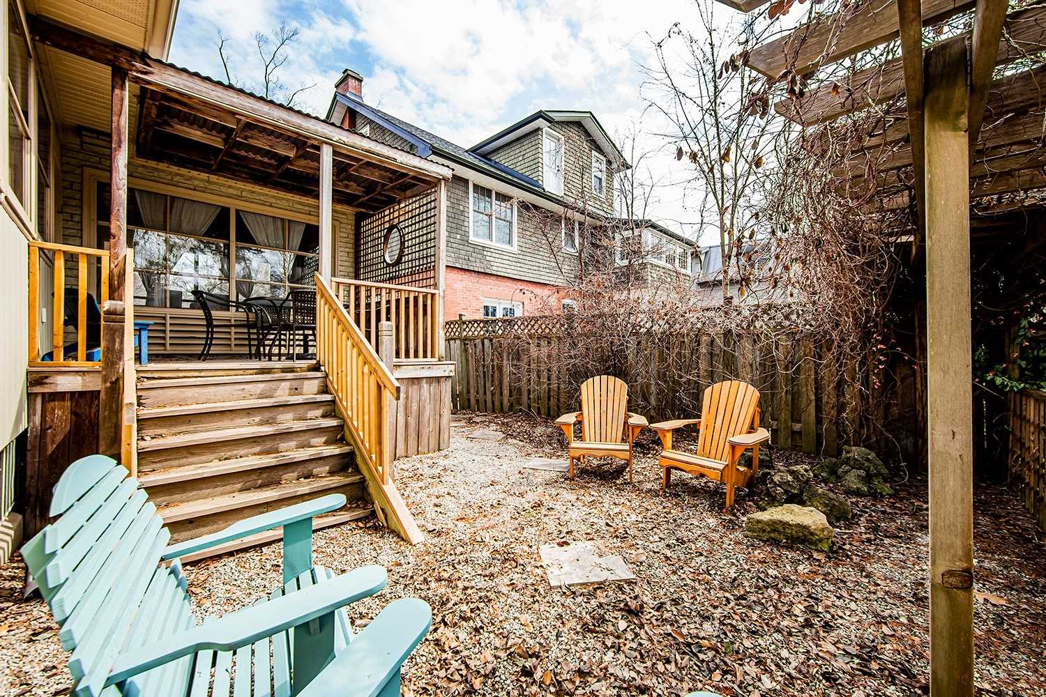 402 Macdonald Rd