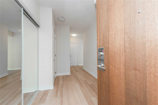 3975 Grand Park Dr, Mississauga