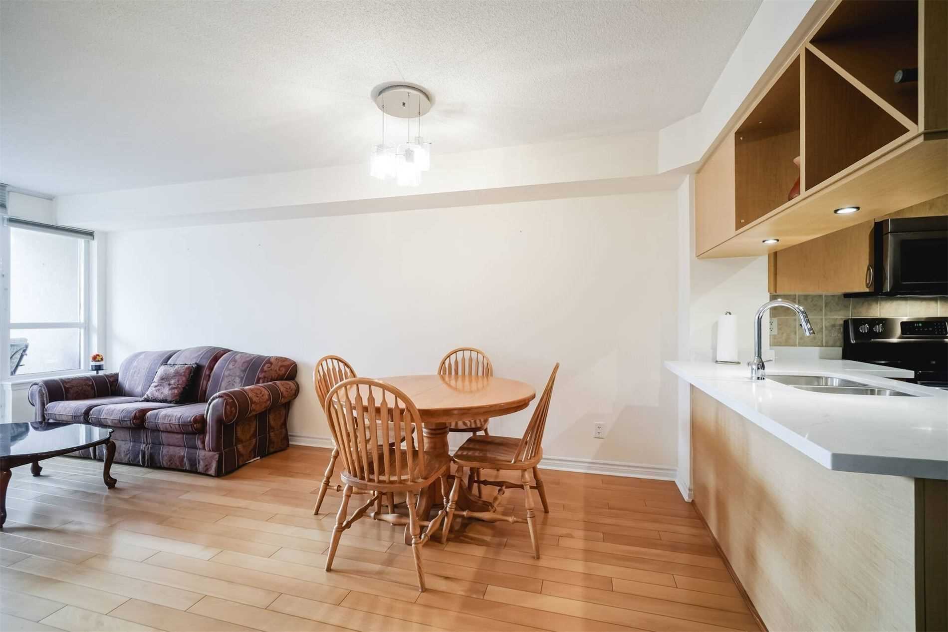 4080 Living Arts Dr, #912