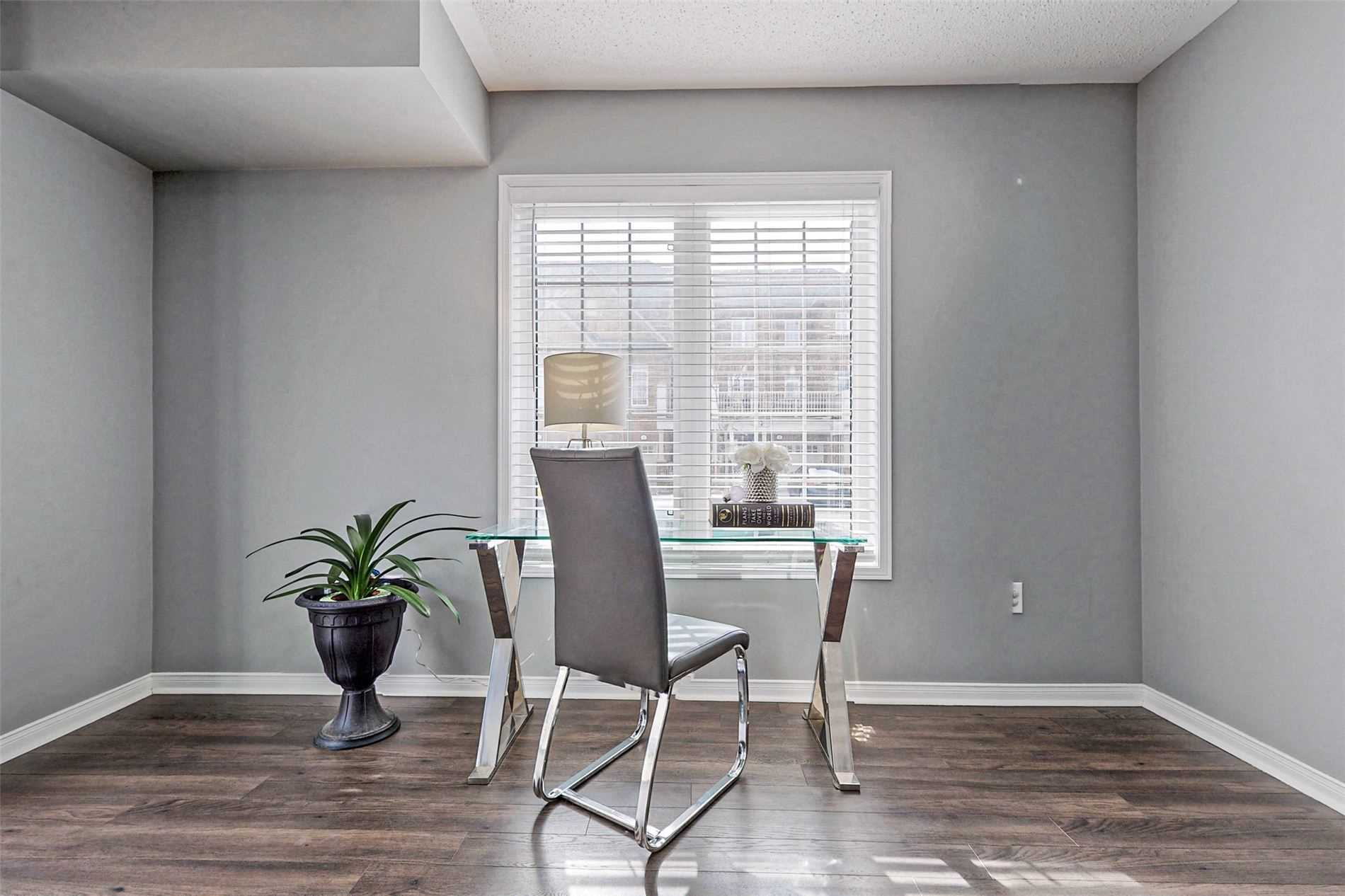 10 Promenade Tr