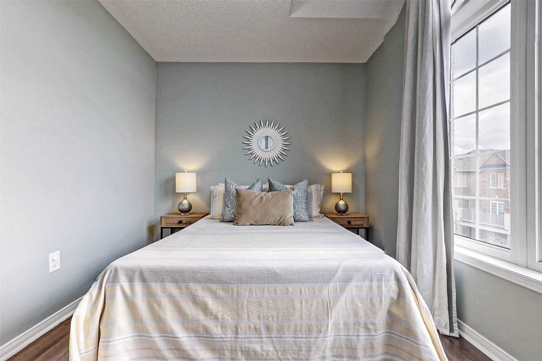 10 Promenade Tr