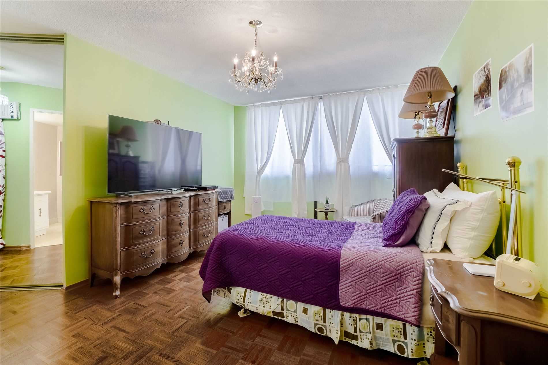 Listing W5576170 - Large Photo # 18