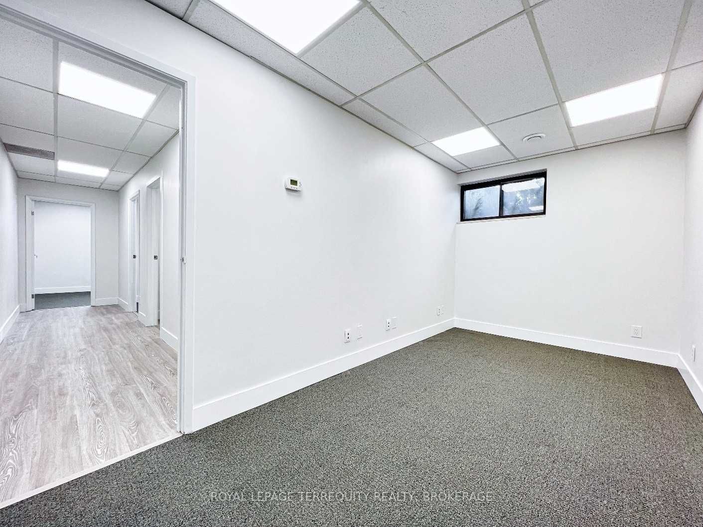 Listing W5578627 - Large Photo # 2