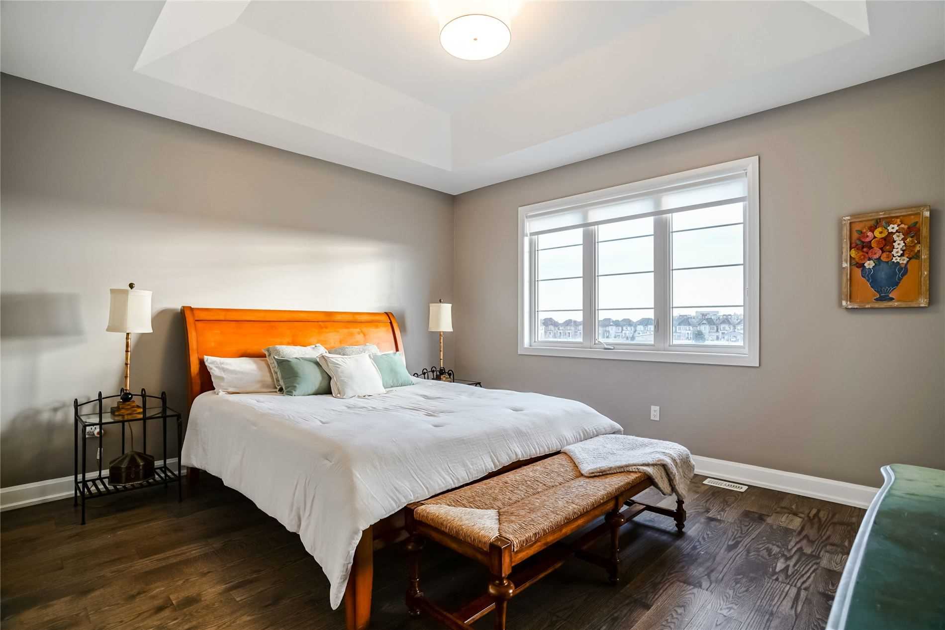 3337 Mintwood Circ
