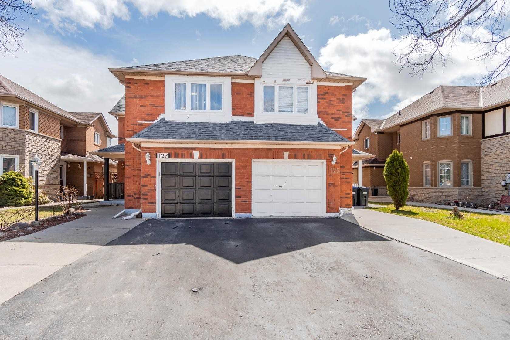 Listing W5579513 - Large Photo # 1