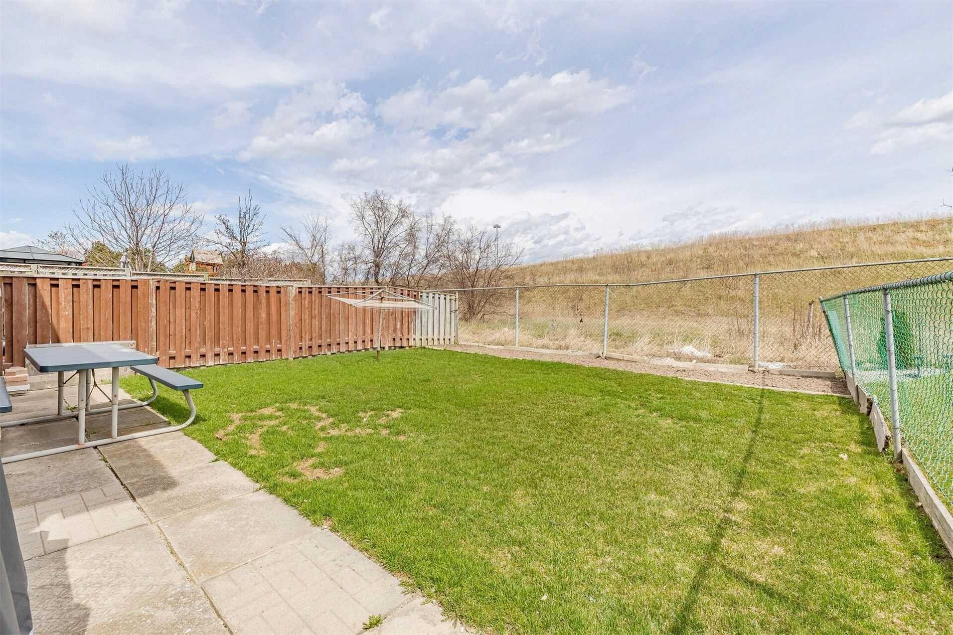7359 Sigsbee Dr