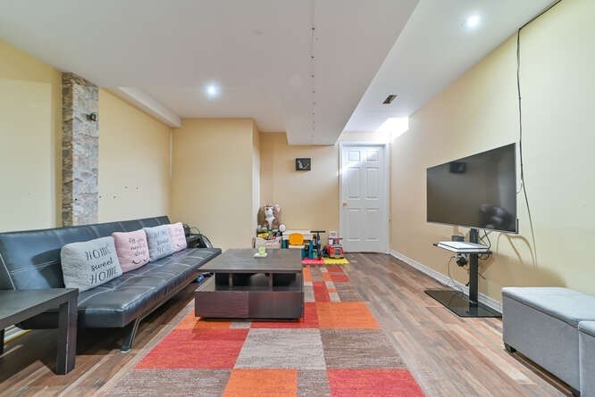 1292 Costigan Rd