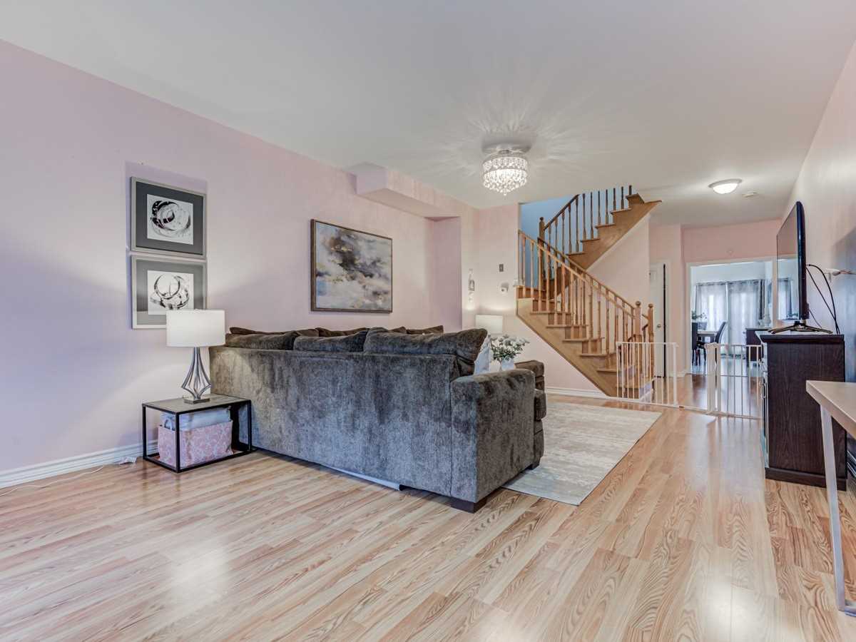 Listing W5582863 - Large Photo # 4