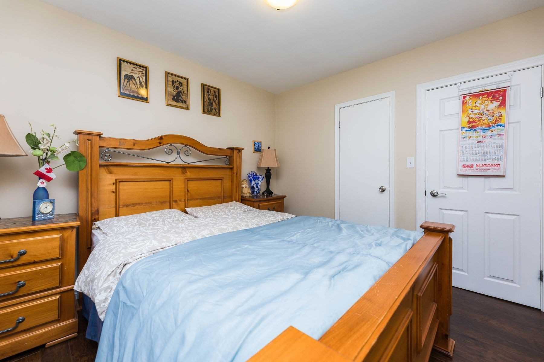 128 Prince Charles Dr