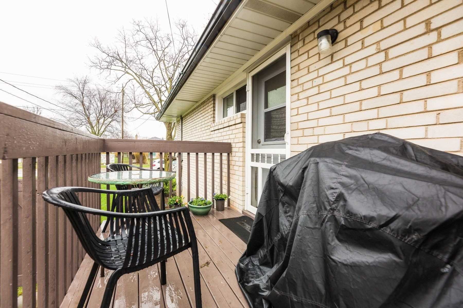 128 Prince Charles Dr