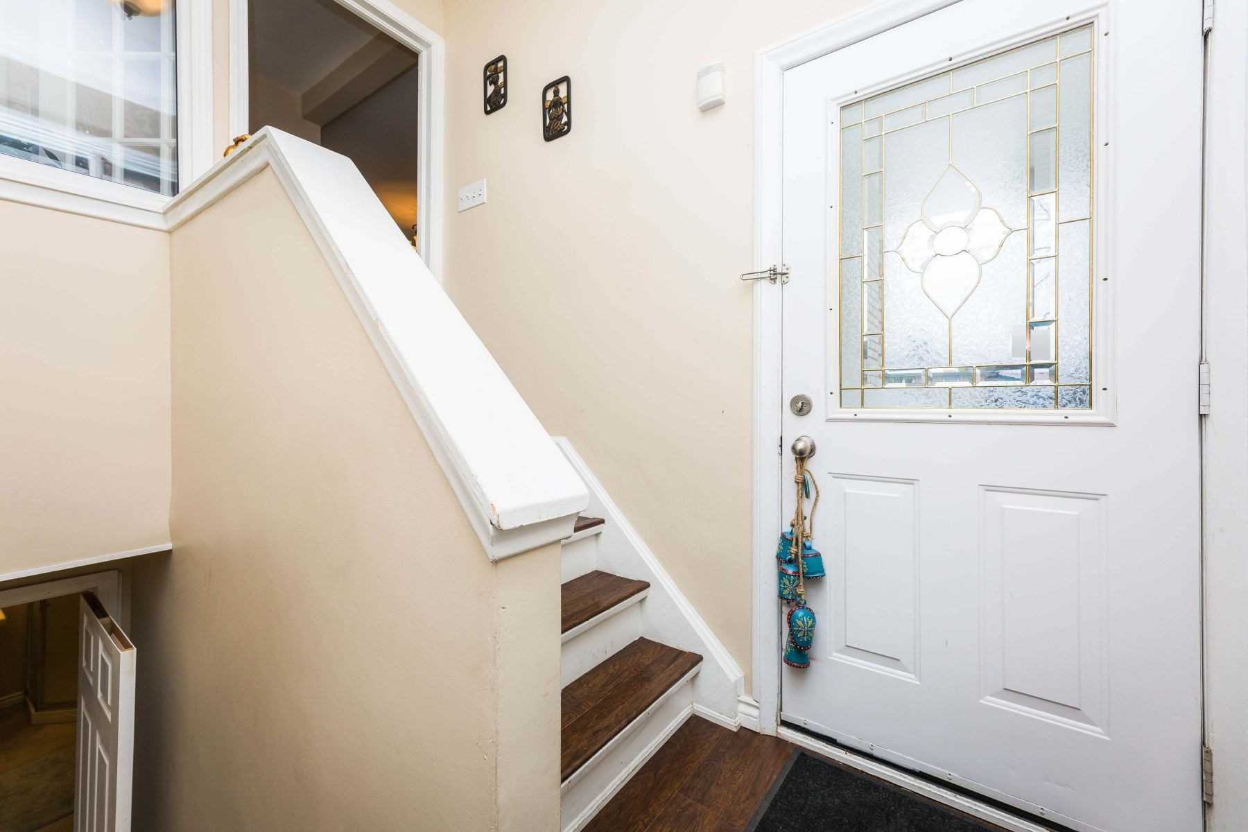 128 Prince Charles Dr