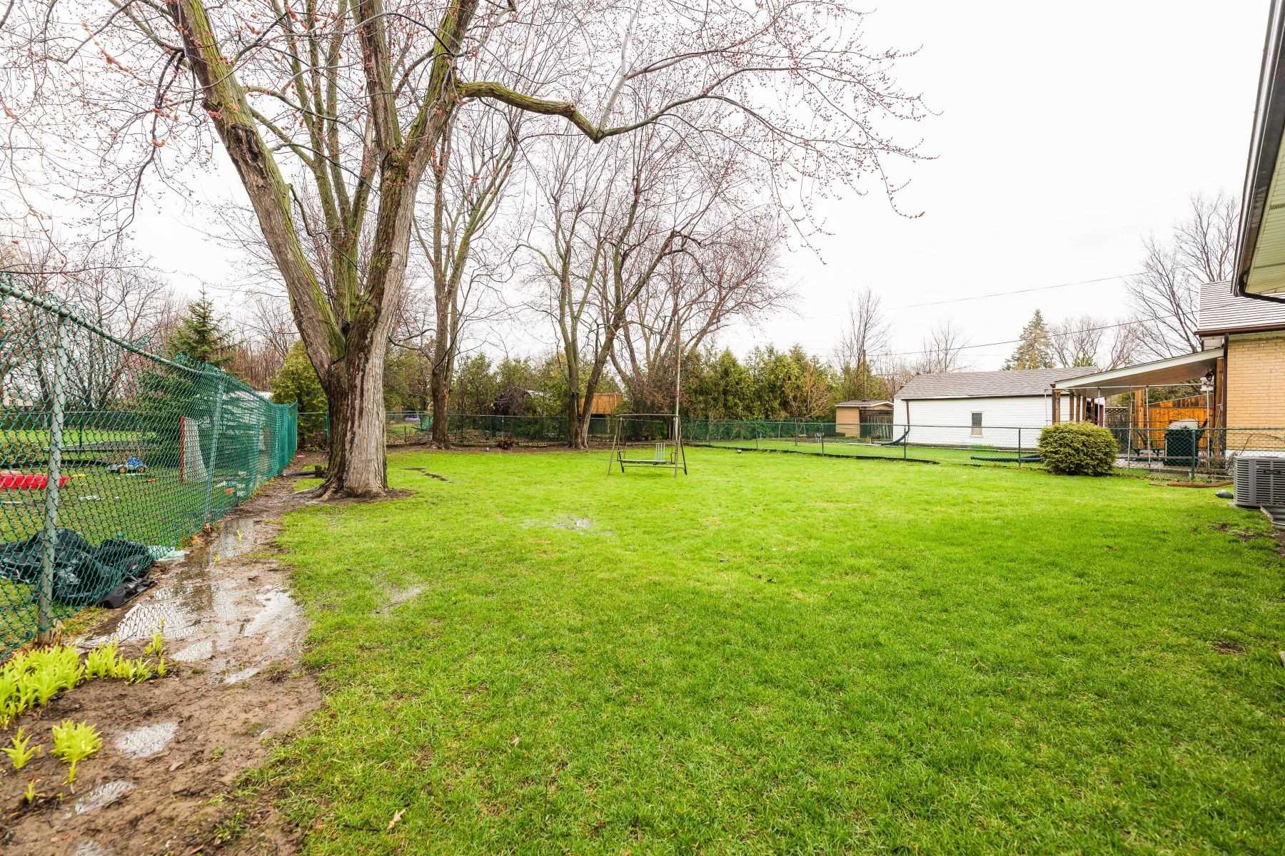 128 Prince Charles Dr