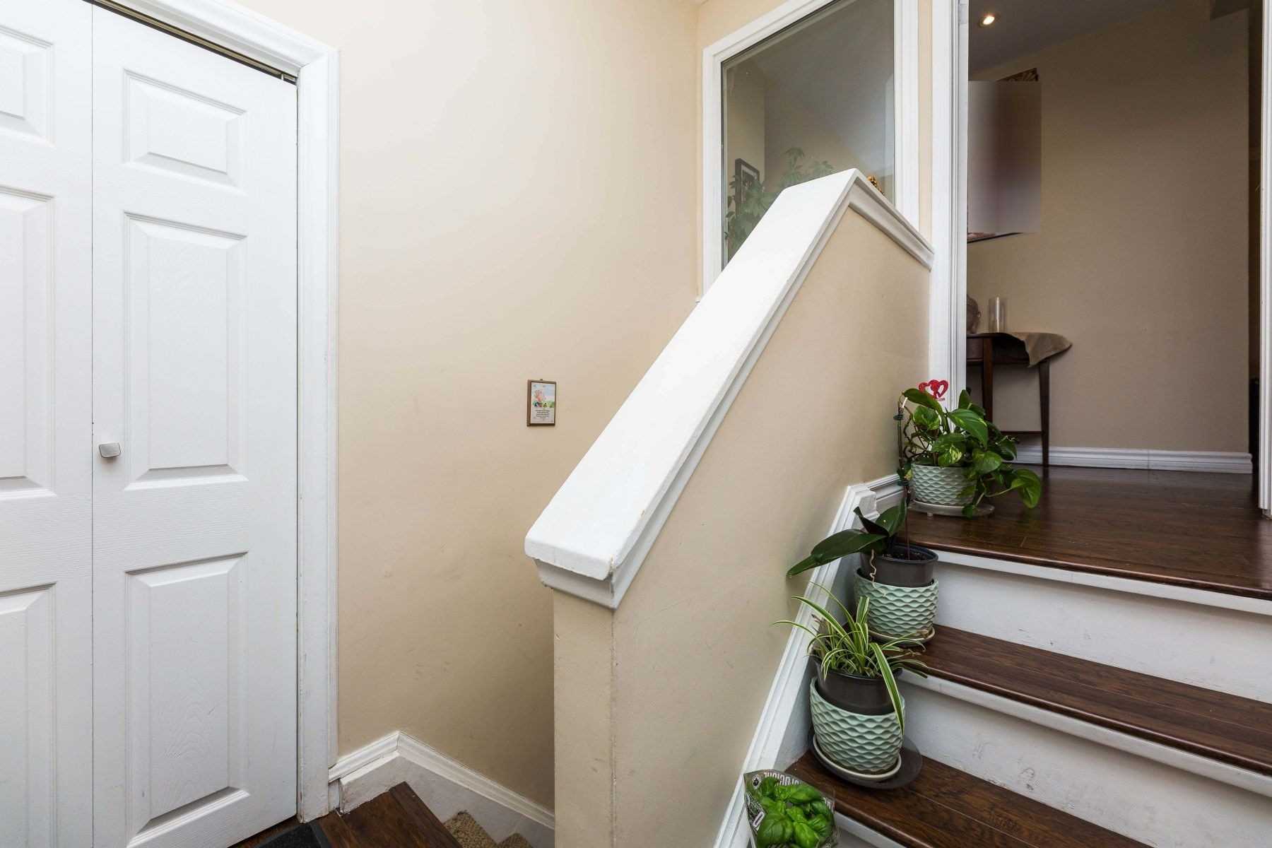 128 Prince Charles Dr