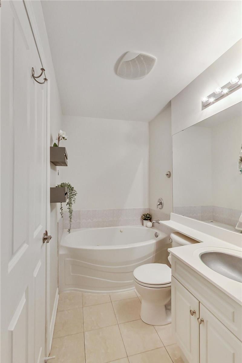 50 Old Mill Rd, #706