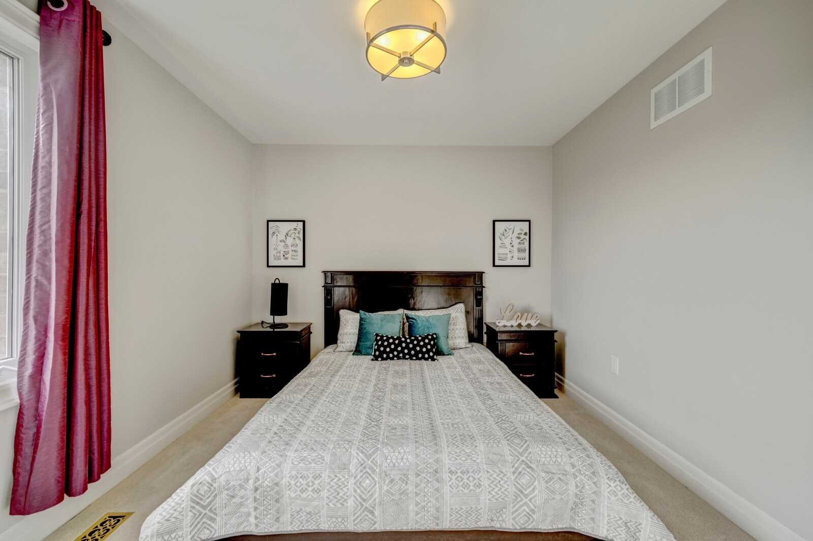 12 Davidson Dr