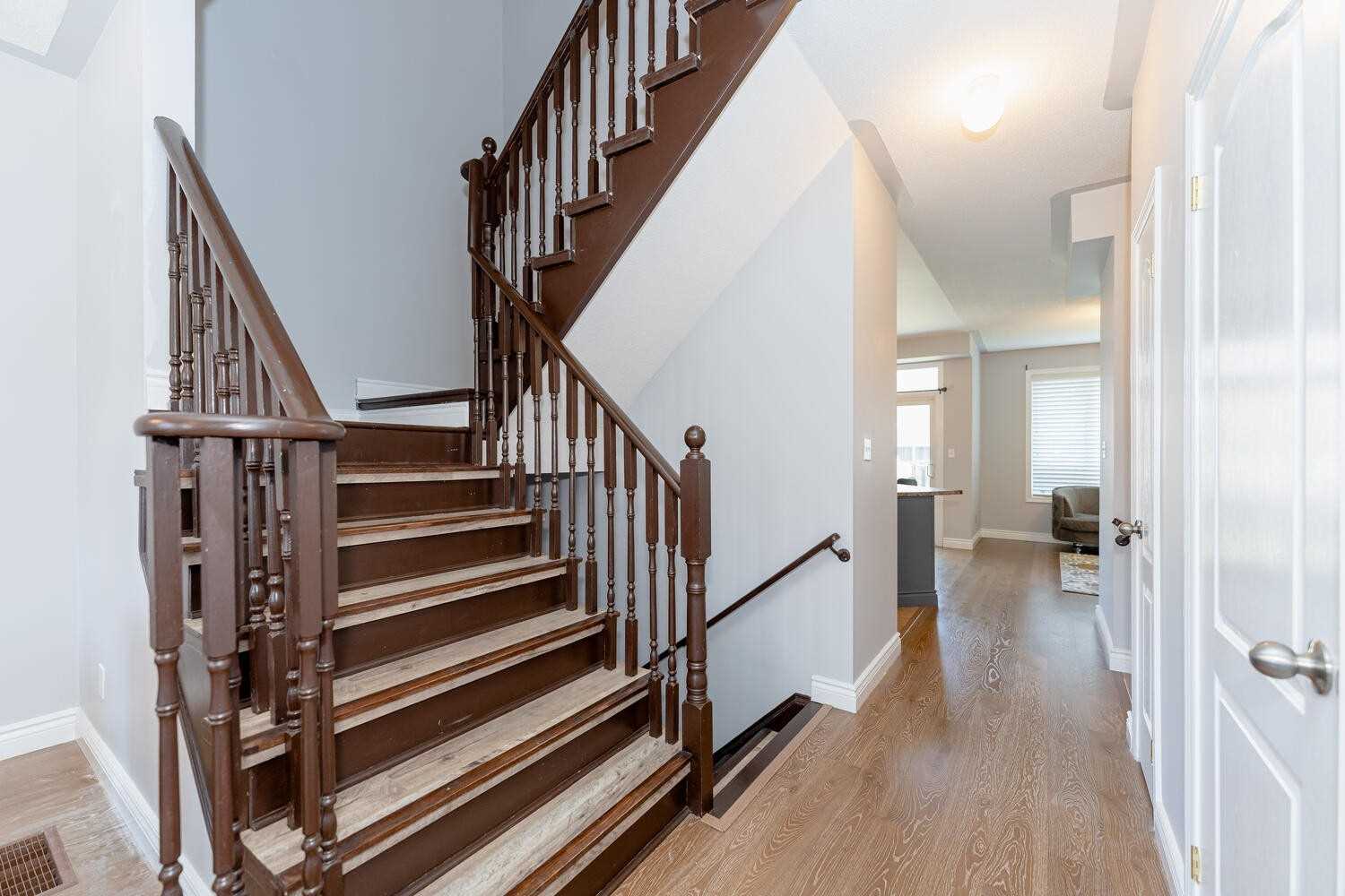 59 Totten Dr