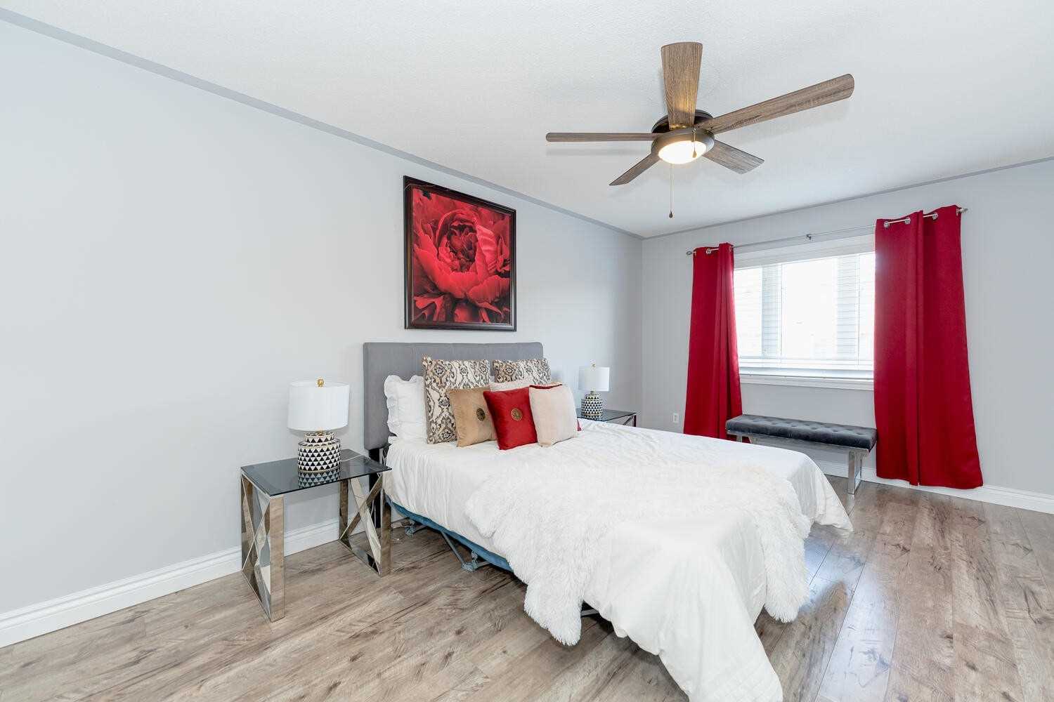 59 Totten Dr