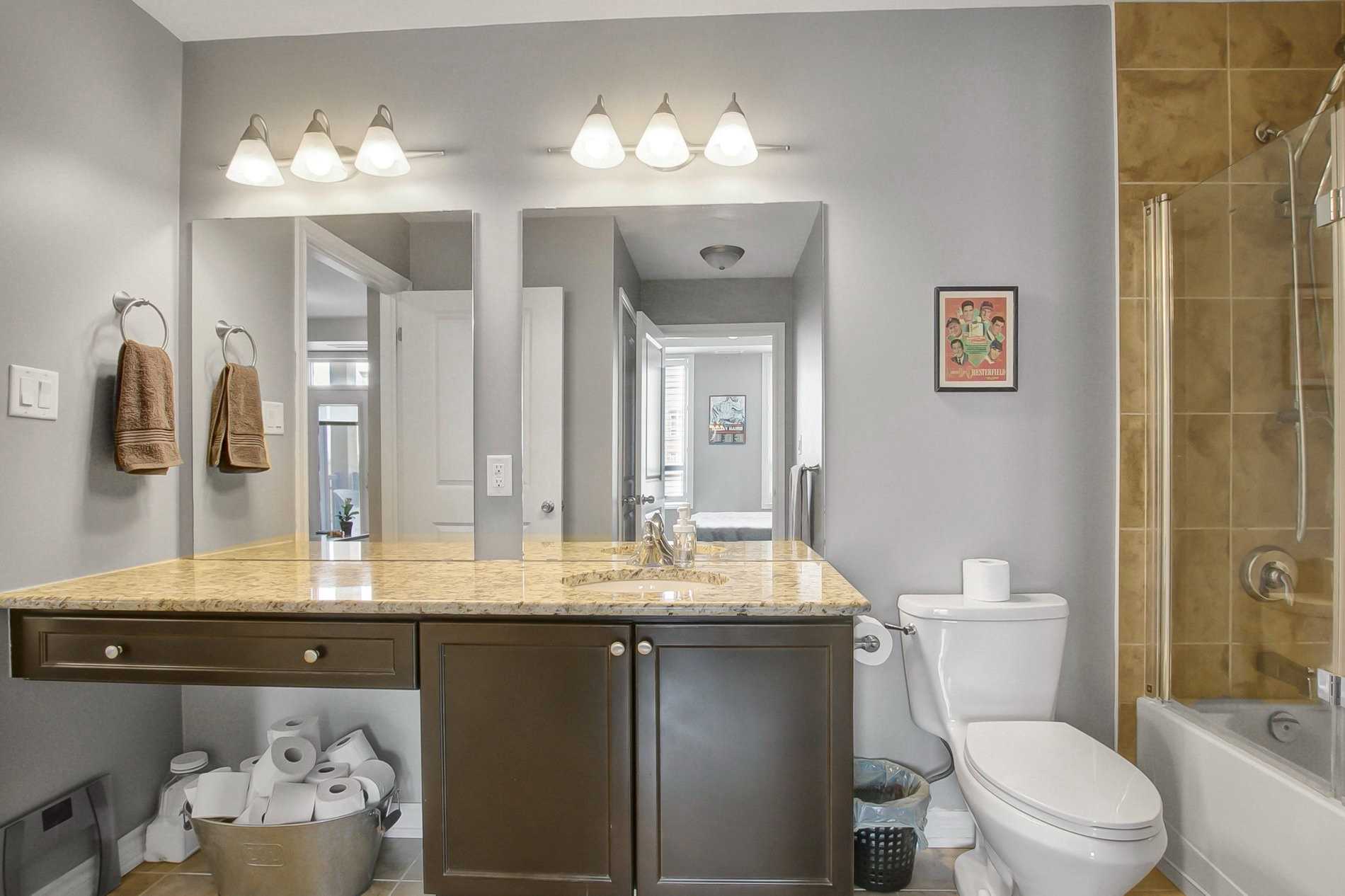5327 Upper Middle Rd, #304
