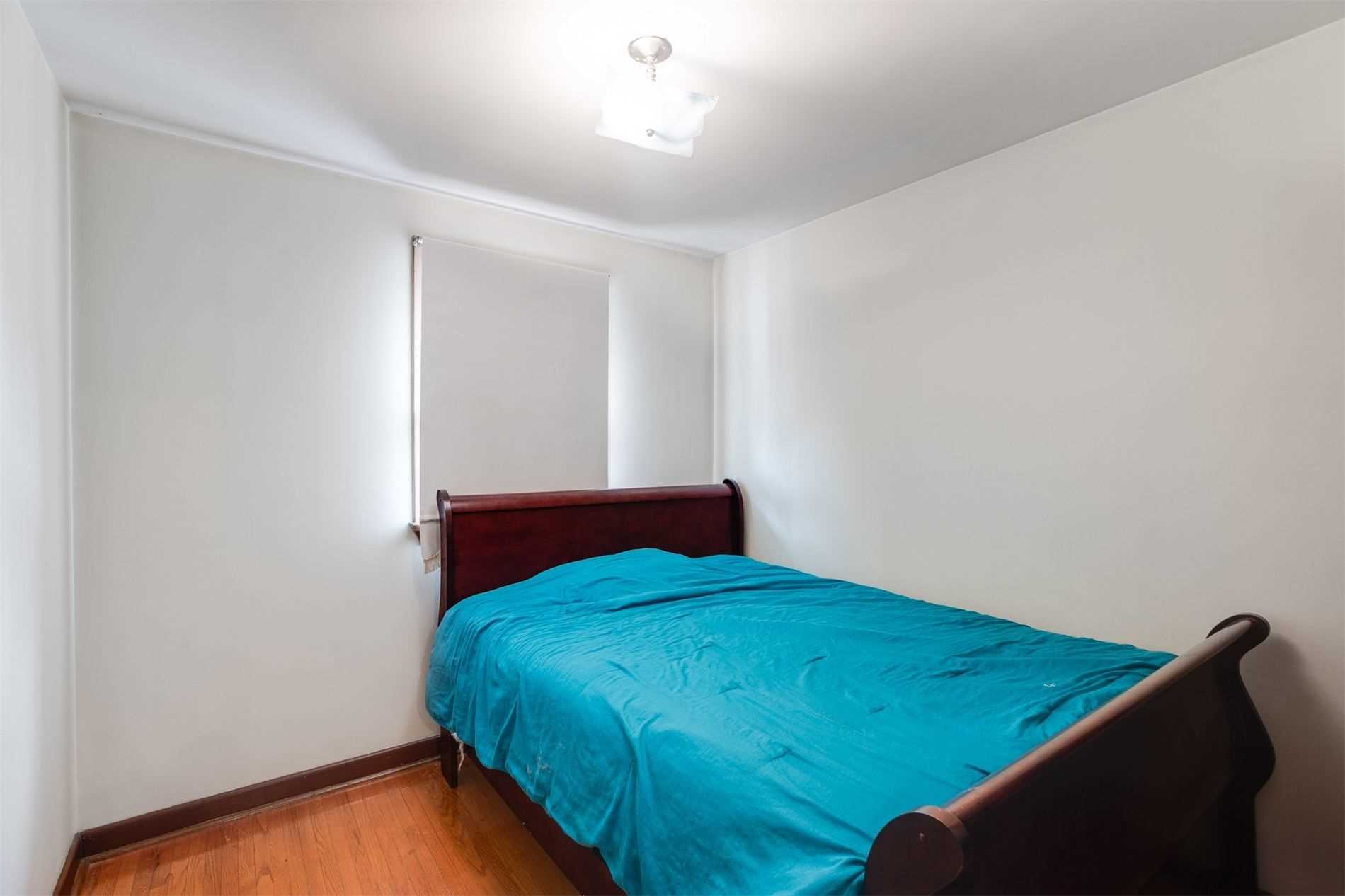 Listing W5593795 - Large Photo # 17